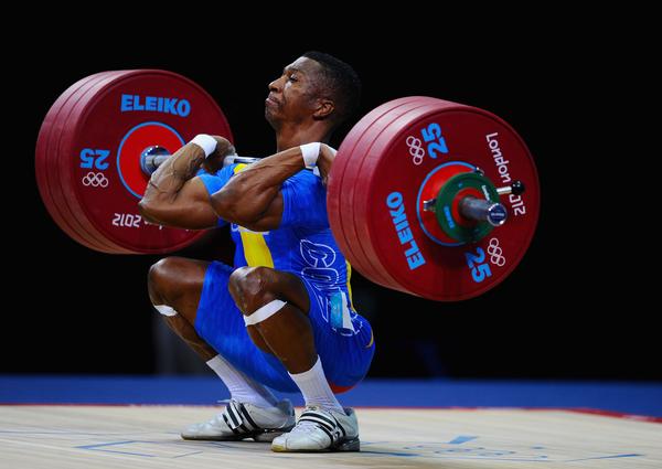 Front Rack Position: How To Hold The Bar – Vaughn Weightlifting